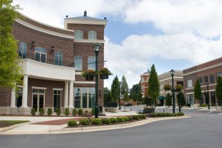 Choosing the Right Landscape Company for Your Commercial Property: A Comprehensive Guide